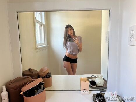 Full leaked Holly lim private photo