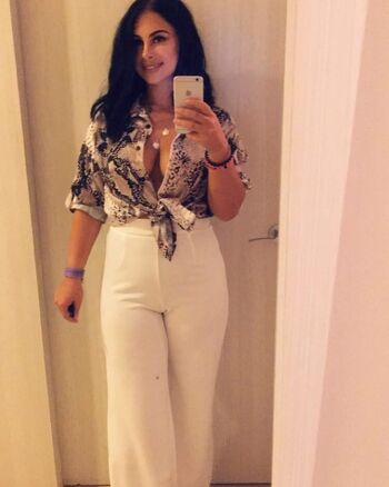 Full leaked Holly louise private onlyfans photo