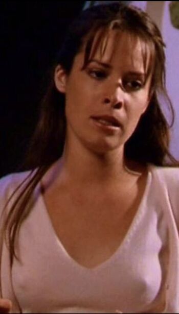 Full leaked Holly marie combs private photo