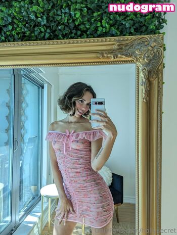 Full leaked Holly secrets private photo