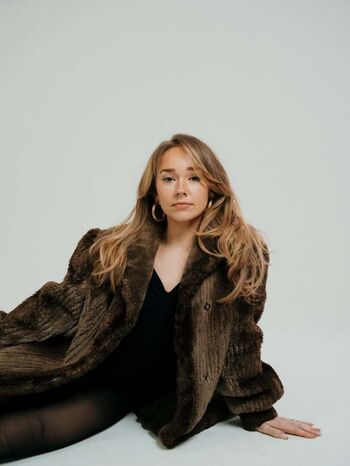 Full leaked Holly taylor private onlyfans photo