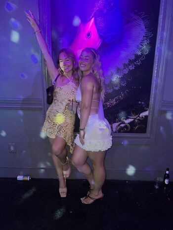 Full leaked Holly taylor private photo