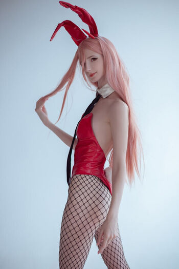 Full leaked Holly white page private photo
