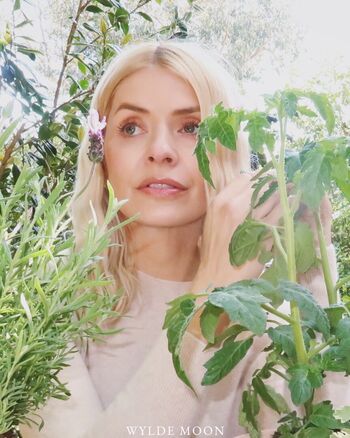 Full leaked Holly willoughby private onlyfans photo