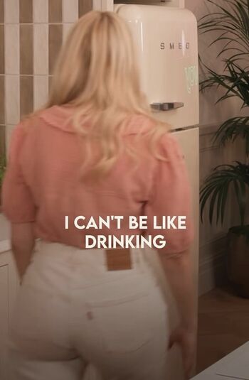 Full leaked Holly willoughby private photo