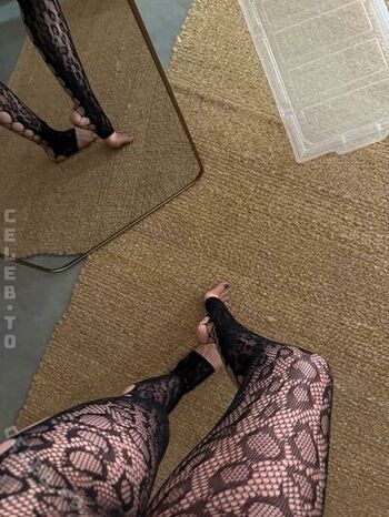 Full leaked Hollyloly private onlyfans photo