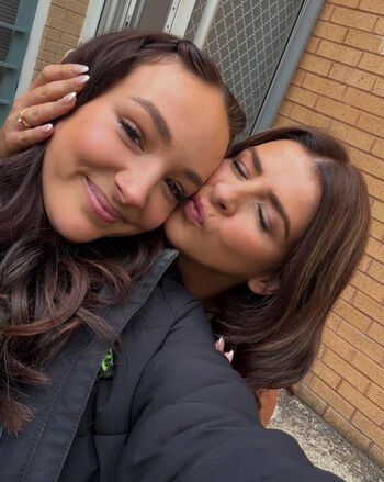 Hollyoaks