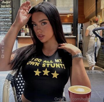 Full leaked Hollyrhodez private onlyfans photo