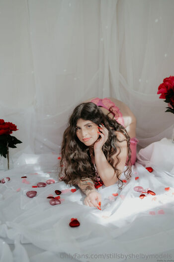 Full leaked Honeeycrisp private onlyfans photo