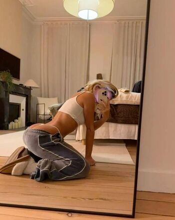 Full leaked Honest car private onlyfans photo