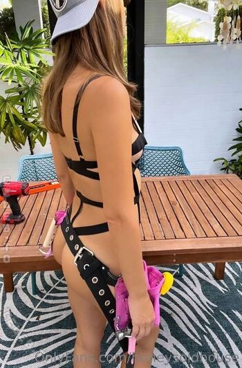 Full leaked Honey page private onlyfans photo