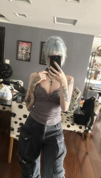 Full leaked Honeylol private onlyfans photo