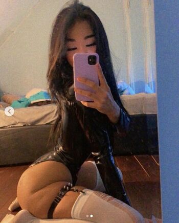 Full leaked Honeymilkiis private photo