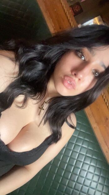 Full leaked Honeymoonblvrdd private onlyfans photo