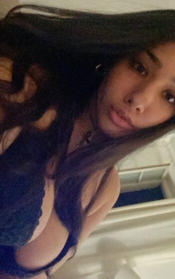 Full leaked Honeymoonblvrdd private onlyfans photo