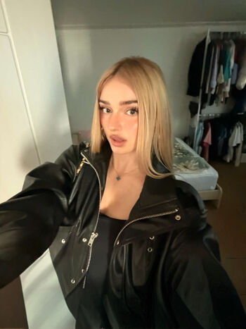 Full leaked Honeypuu  page private onlyfans photo