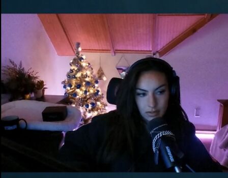 Full leaked Honeyxxo private onlyfans photo