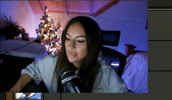 Full leaked Honeyxxo private onlyfans photo