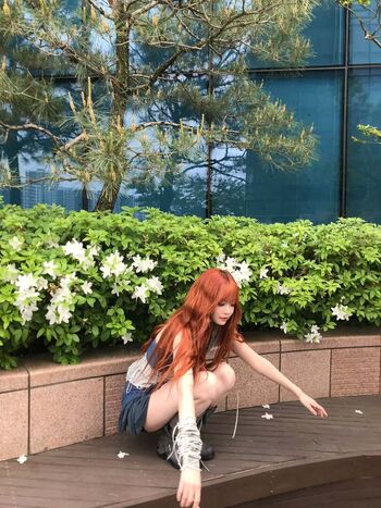 Hong Eunchae 홍은채