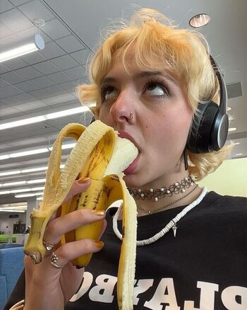 Full leaked Honicomblove private photo