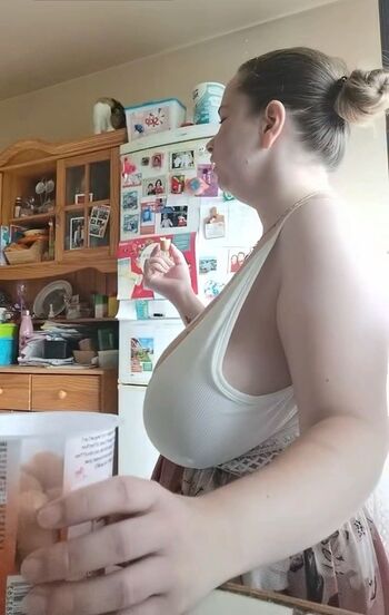 Full leaked Honorine private onlyfans photo