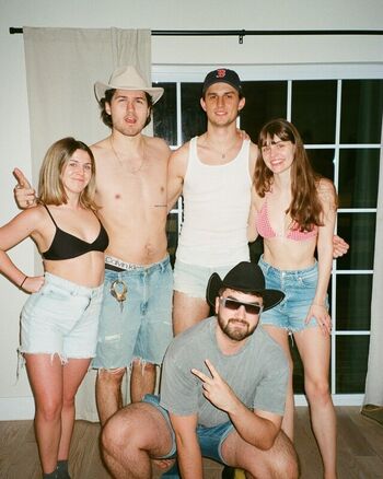 Full leaked Hope thomson private photo