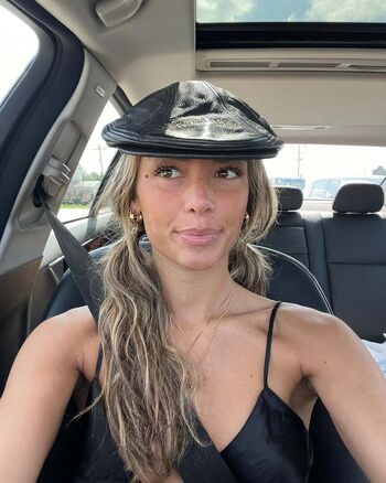 Full leaked Hopie schlenker page private onlyfans photo