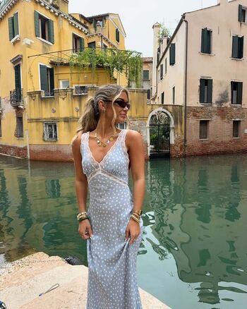 Full leaked Hopie schlenker page private onlyfans photo