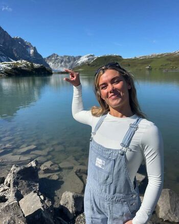 Full leaked Hopie schlenker page private onlyfans photo