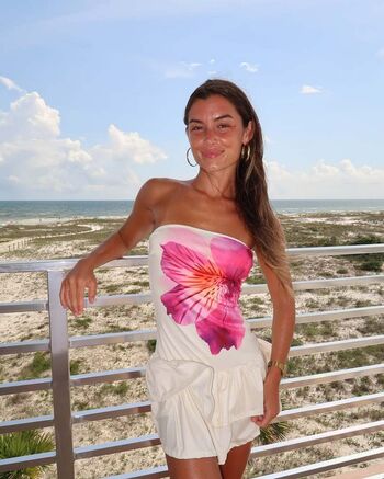 Full leaked Hopie schlenker page private onlyfans photo