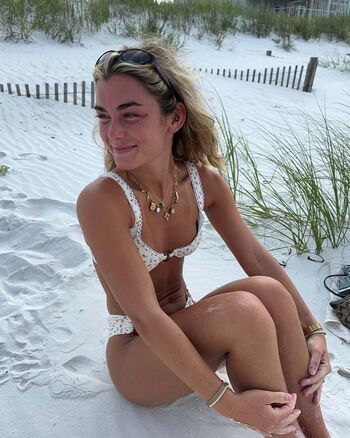 Full leaked Hopie schlenker page private onlyfans photo