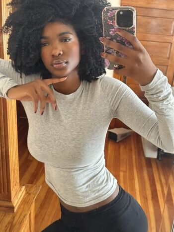 Full leaked Hot butterfly private onlyfans photo