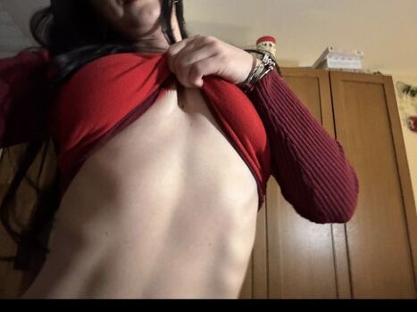 Full leaked Hotblockchain emily cocea cryptobaddie page private onlyfans photo