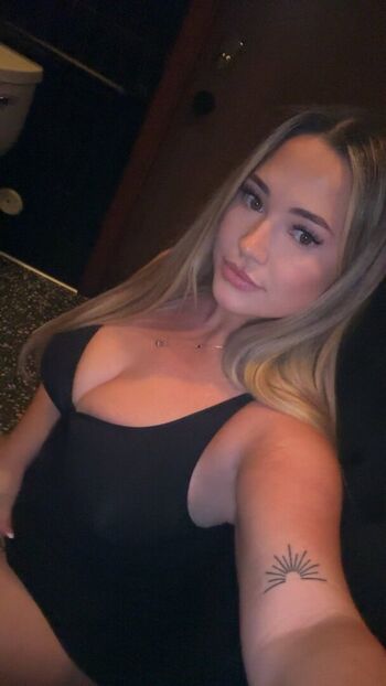 Full leaked Hotlikethesunnn private photo