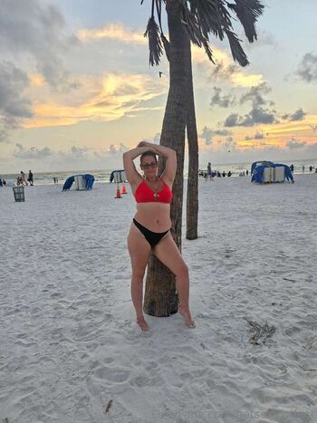 Full leaked Hotsexywifect private onlyfans photo