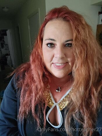 Full leaked Hotteacher private photo
