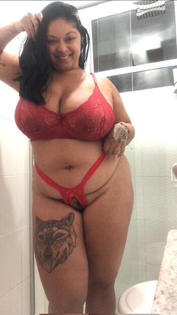 Full leaked Hotwife bitch e corno private onlyfans photo