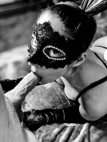 Full leaked Hotwife nilly private onlyfans photo