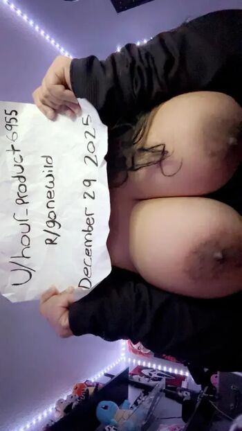 Full leaked Hour product private onlyfans photo