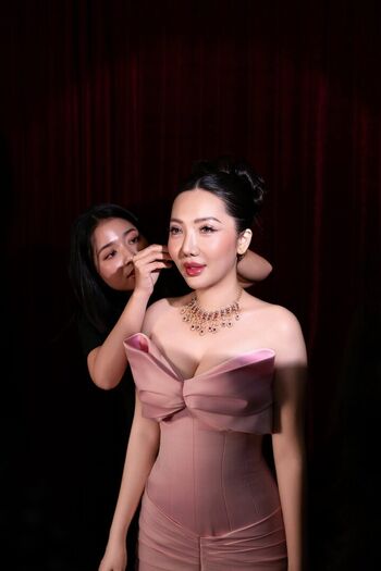 Full leaked Hsueaintsan private photo