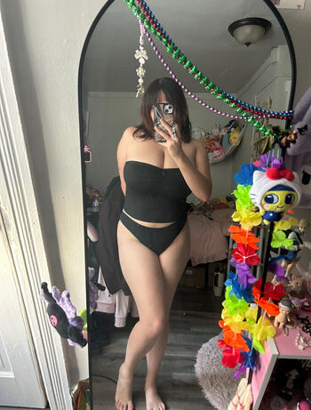 Full leaked Hueningkaisgfxo private onlyfans photo