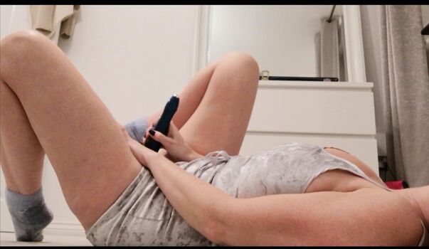 Full leaked Hugetittedgingerfree private onlyfans photo