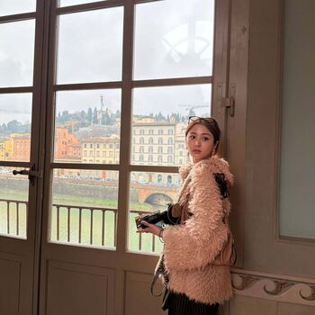 Huh Yunjin 허윤진