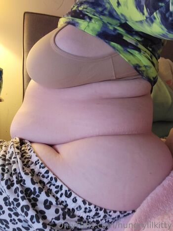 Full leaked Hungrylilkitty private photo