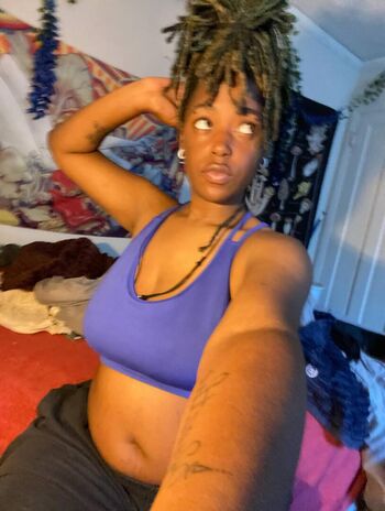 Full leaked Hunnybee alleh private onlyfans photo