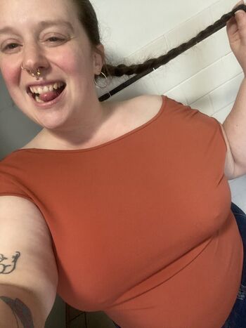 Full leaked Hunnybee private onlyfans photo