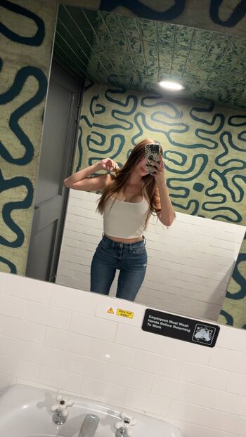 Full leaked Hunter nikole private photo