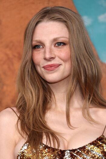 Full leaked Hunter schafer page private onlyfans photo