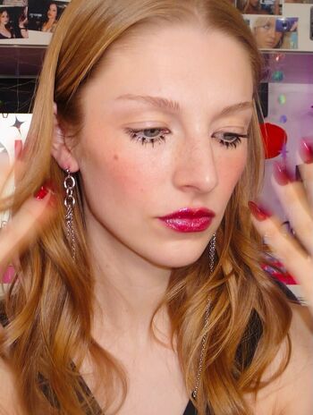 Full leaked Hunter schafer page private photo
