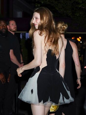 Full leaked Hunter schafer private photo